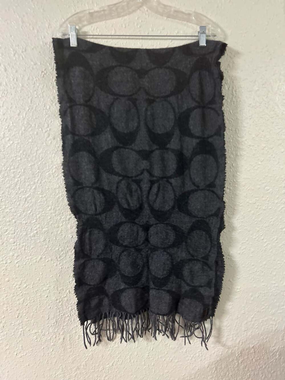 Coach Signature Logo Muffler Scarf Black Gray Wool Fringe